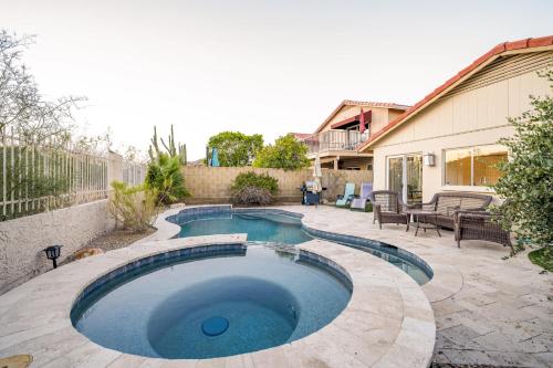 Desert View Home Pool & Hot Tub — 4-Star Luxury Hotel in Phoenix, United States