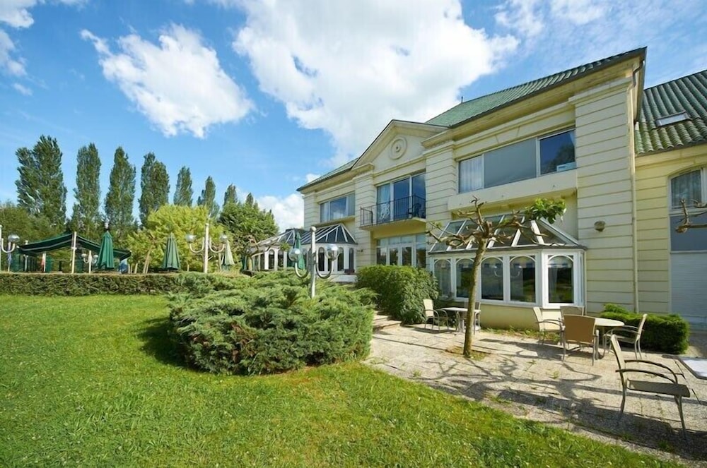 Hotel Restaurant Le Rive Gauche — Appoigny — photo 3