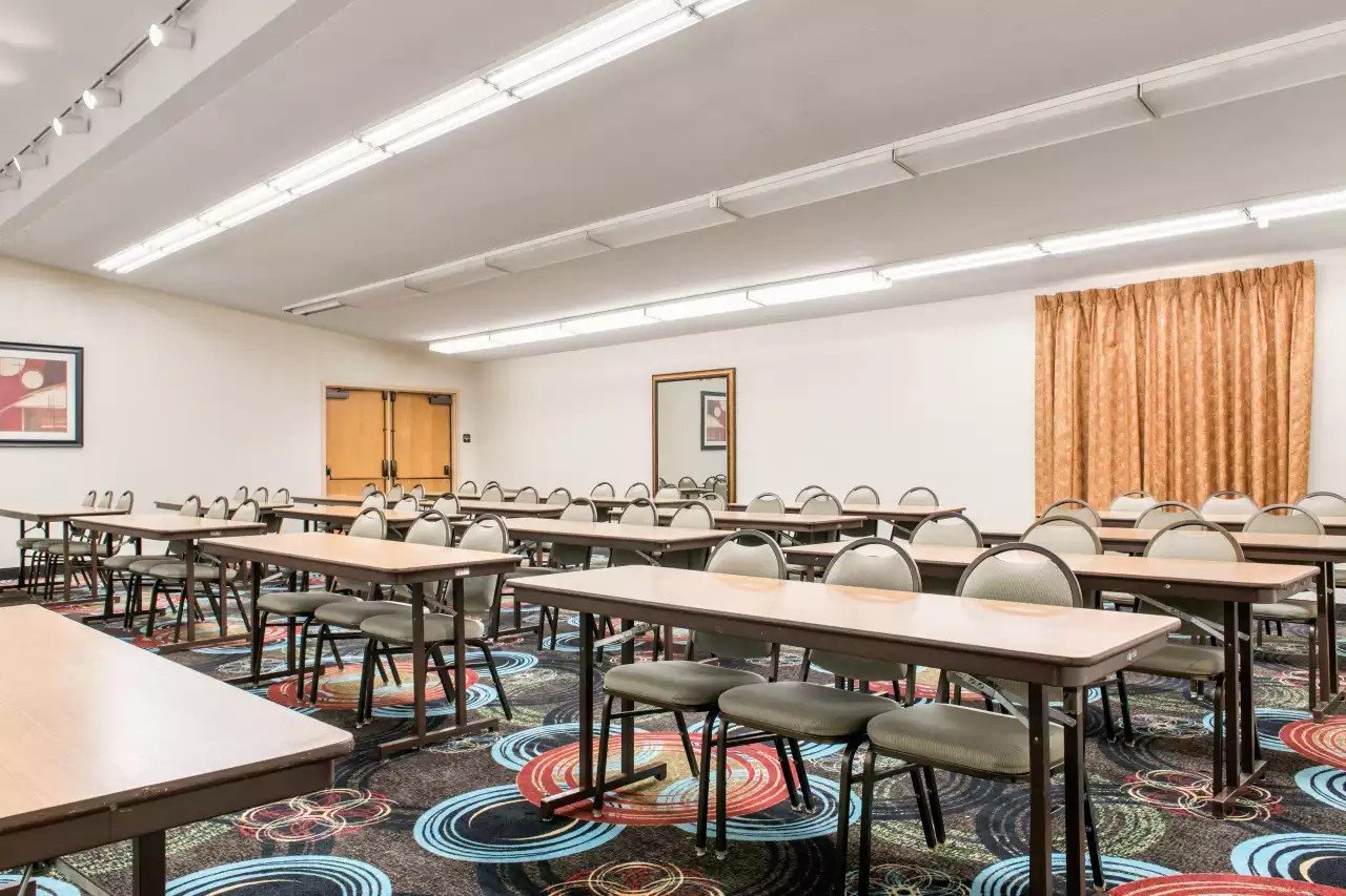 Quality Inn & Suites Miamisburg - photo 6