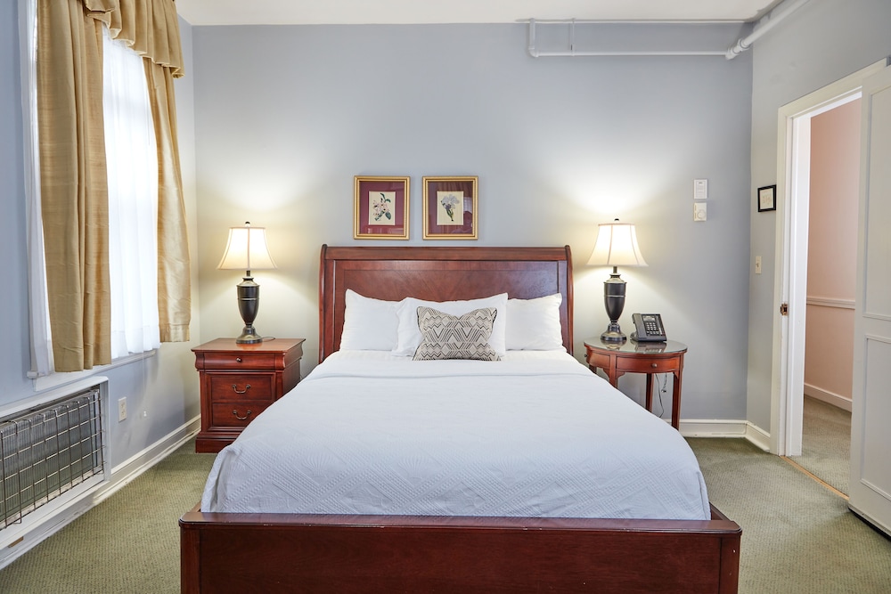 Inn at Longshore - photo 13
