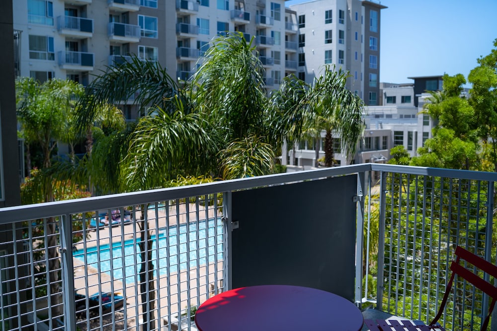 550 Moreland by Synergy Corporate Housing — 4-Star Luxury Hotel in Santa Clara, United States