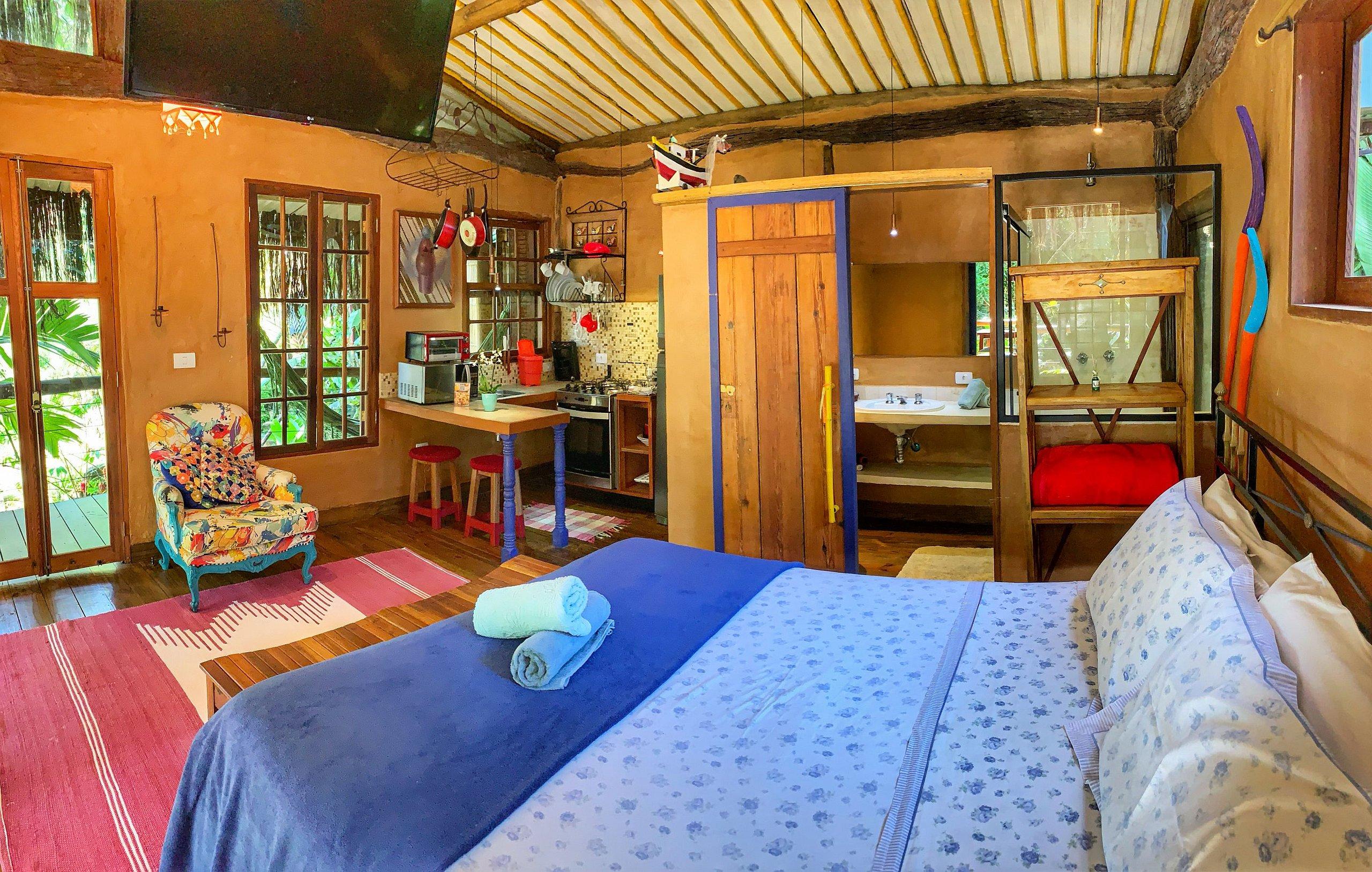 Casas D'Água Doce Casa Bambuzinho — 4-Star Luxury Hotel in Ilhabela, Brasil