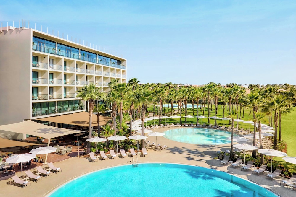 Algarve Marriott Salgados Golf Resort & Spa — 5-Star Luxury Hotel in Albufeira, Portugal