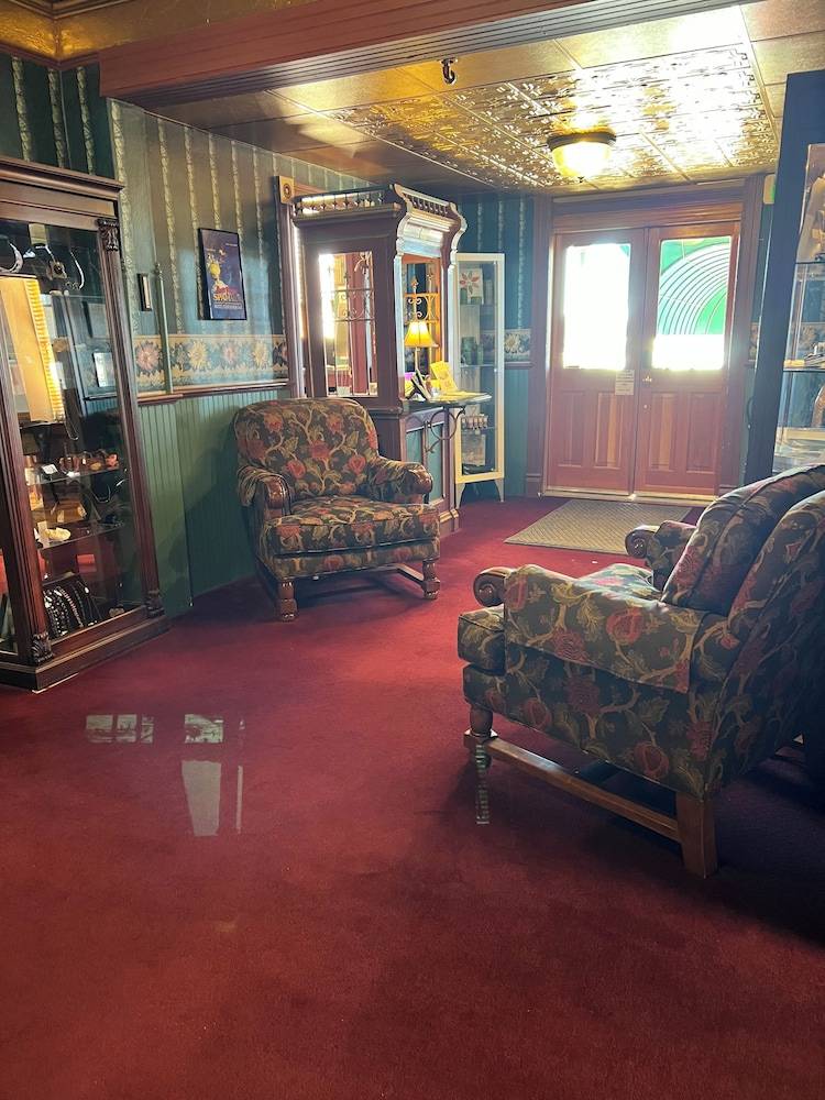 Hotel St. Nicholas - photo 2