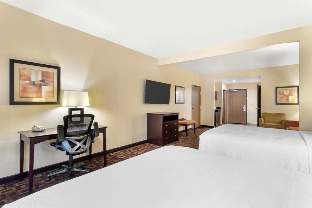 Best Western Plus Goliad Inn & Suites - photo 35