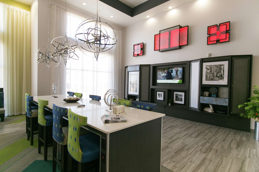 Hampton Inn & Suites Stroud - photo 4