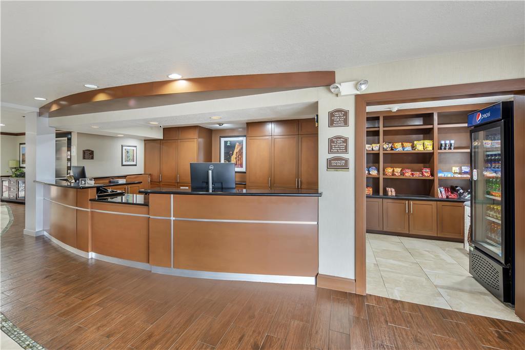 Best Western Plus Atrium Inn - photo 35