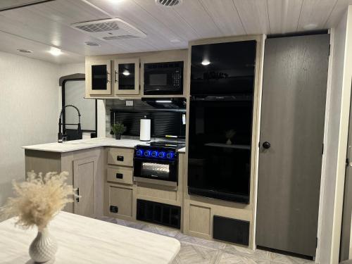 Cozy Stationary RV Getaway
