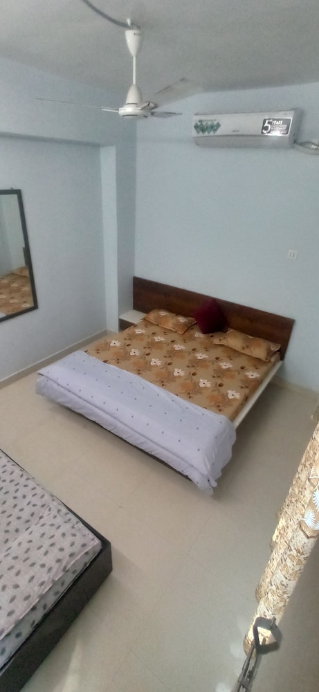 Hotel adiraj palace and lodging — Ahmadnagar — photo 3