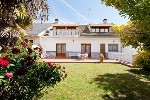 Las Casas de Sofía - carbon neutral hotel in Cabanillas