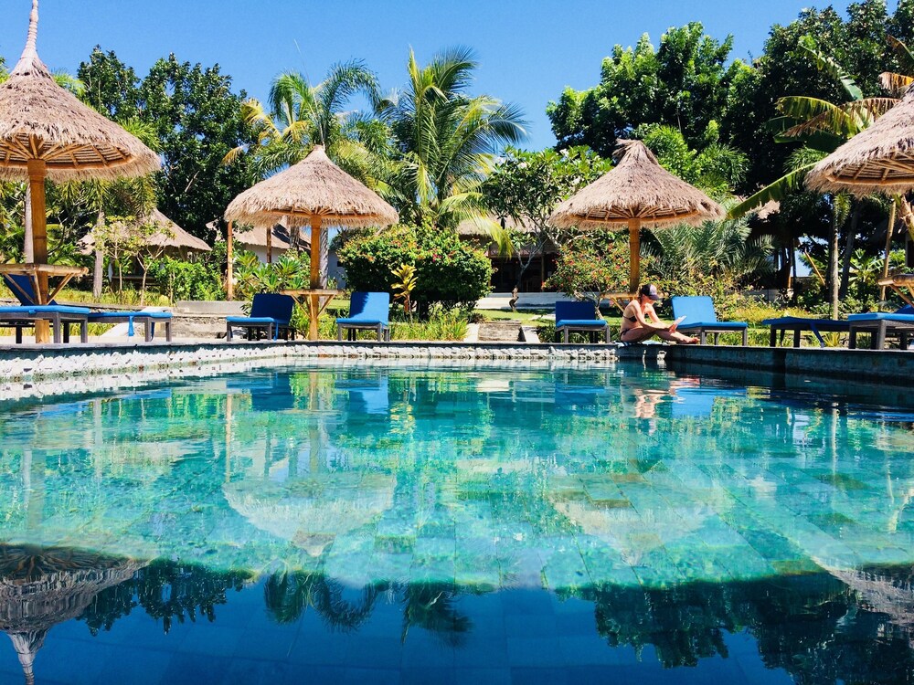 Ekas Breaks in Gili Trawangan, Indonesia