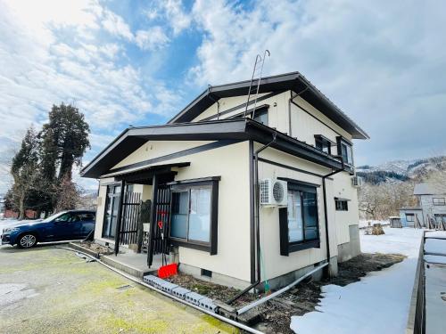 Urasa Cottage @ Snow Countryside — 4-Star Luxury Hotel in Tokamachi, Japan