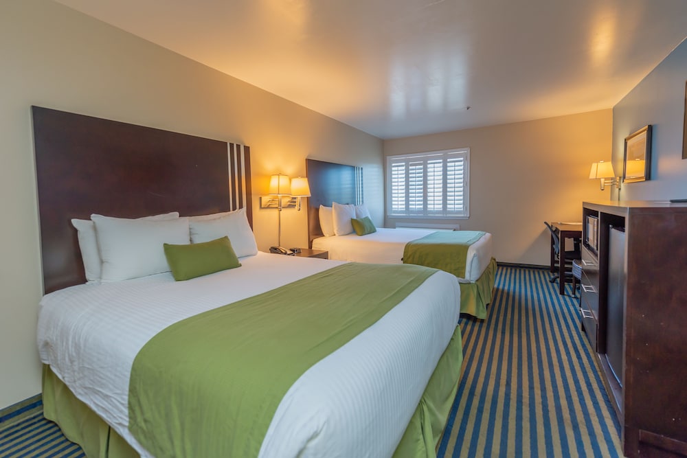Ocean Pacific Lodge - photo 14