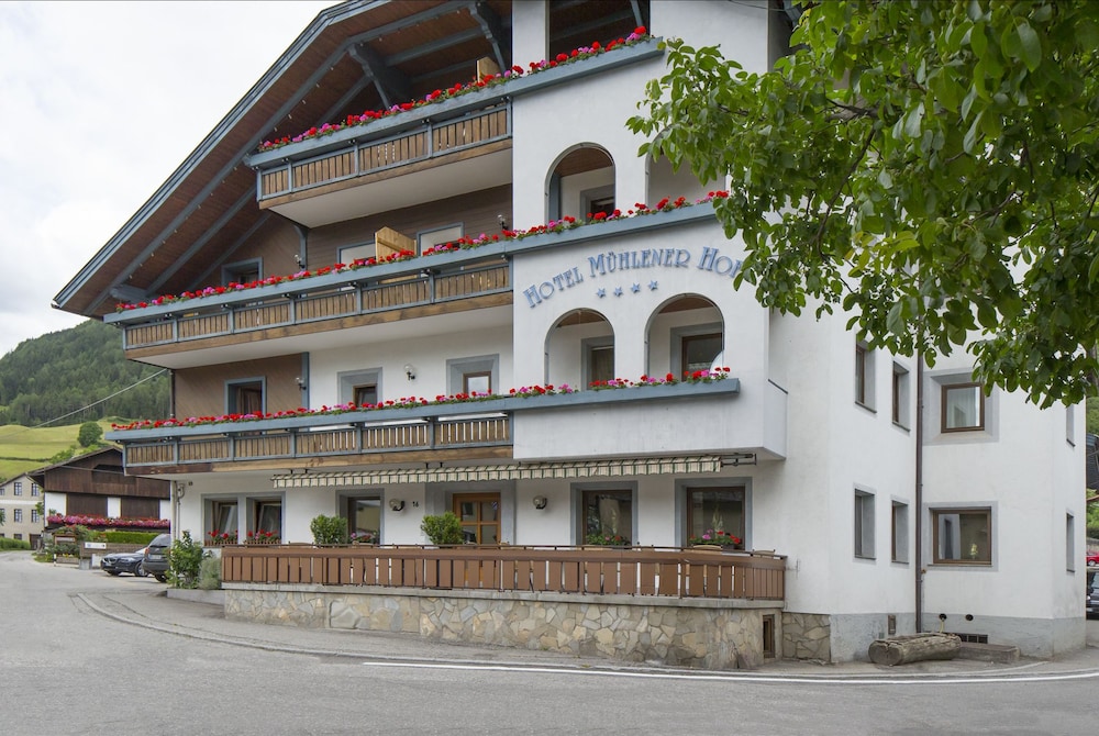 Hotel Mühlenerhof in Campo Tures, Italy