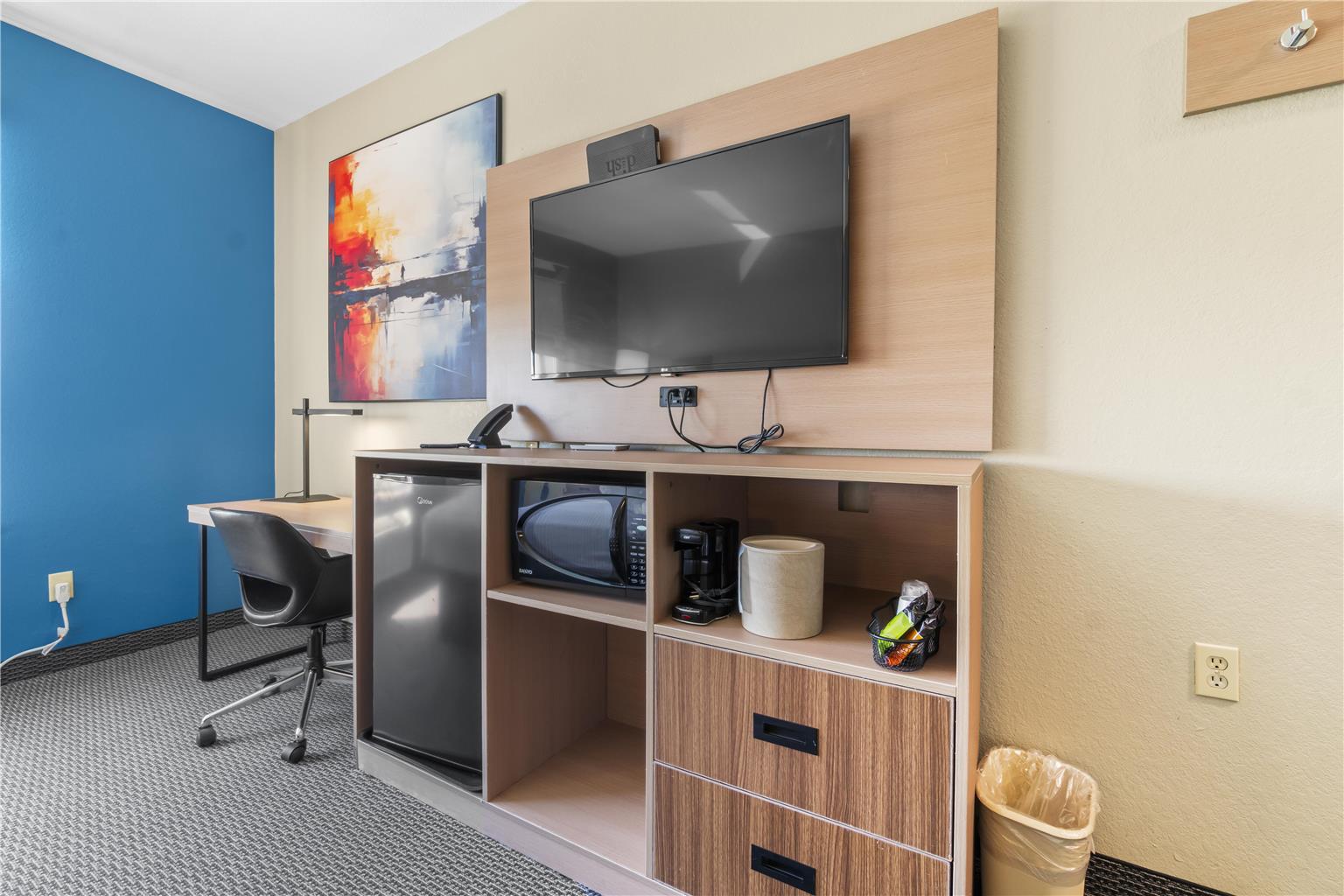 Americas Best Value Inn & Suites Livingston - photo 14