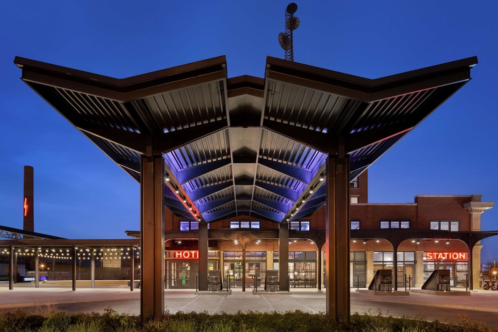 The Central Station Memphis Curio Collection by Hilton - photo 77