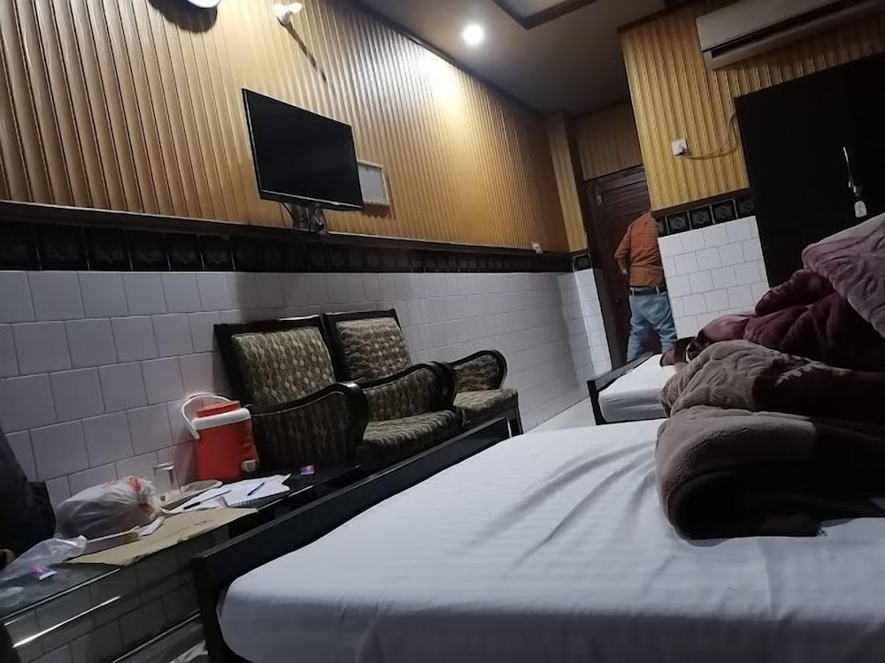 Parkway Hotel — Lahore — photo 2
