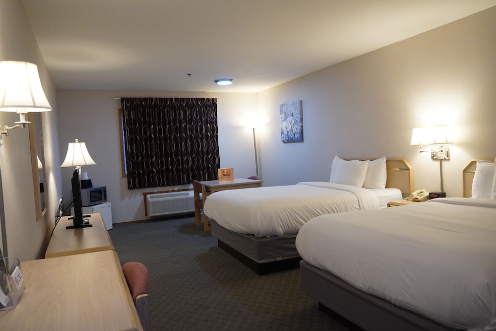 Timberland Inn & Suites - photo 41