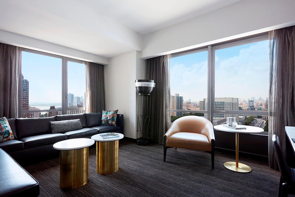 New York Marriott at the Brooklyn Bridge - photo 19