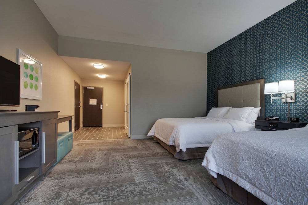 Hampton Inn & Suites Knightdale Raleigh - photo 27