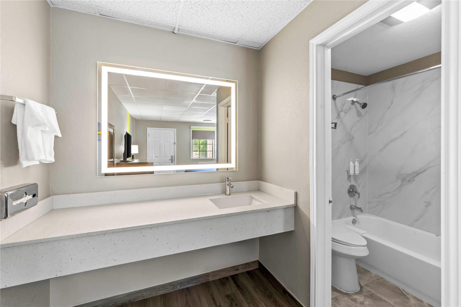 Super 8 by Wyndham Fredericksburg - photo 20