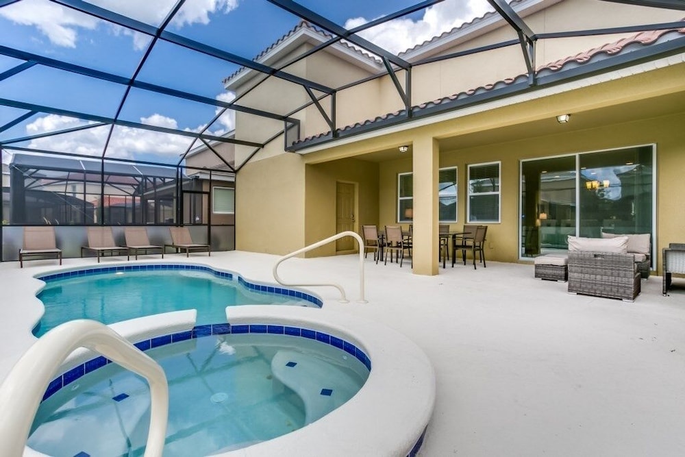 Amazing 7 Bedroom Solterra New Resort Home 7 Villa by Redawning - photo 49