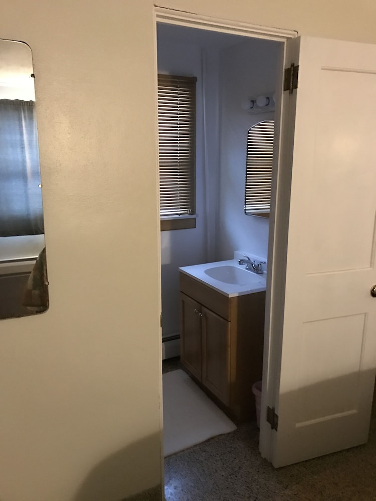 The Evergreen Motel - photo 63