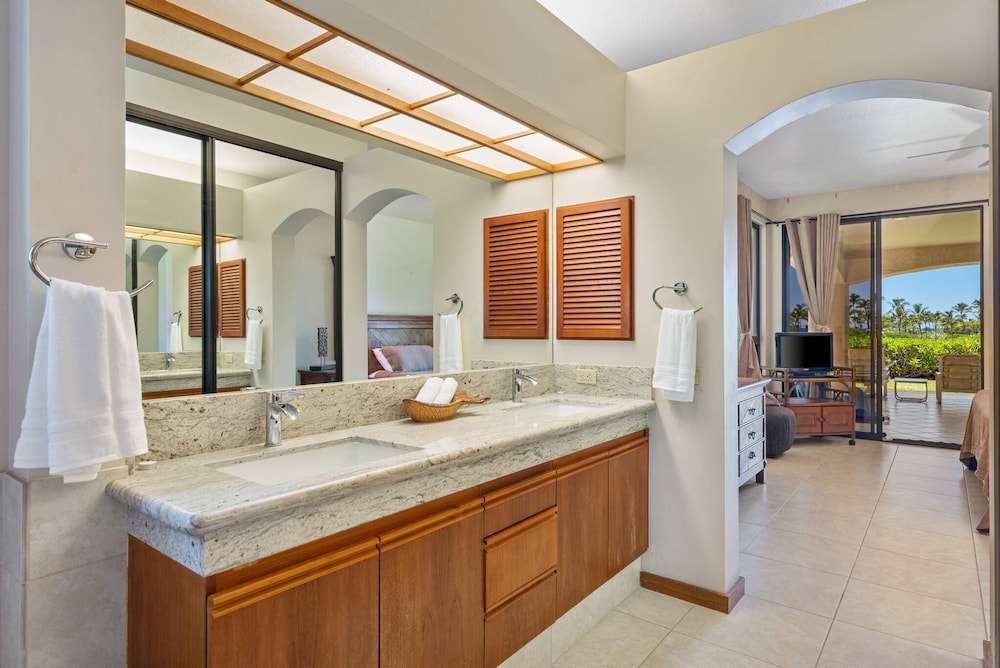 The Shores 5 at the Waikoloa Beach Resort - photo 7