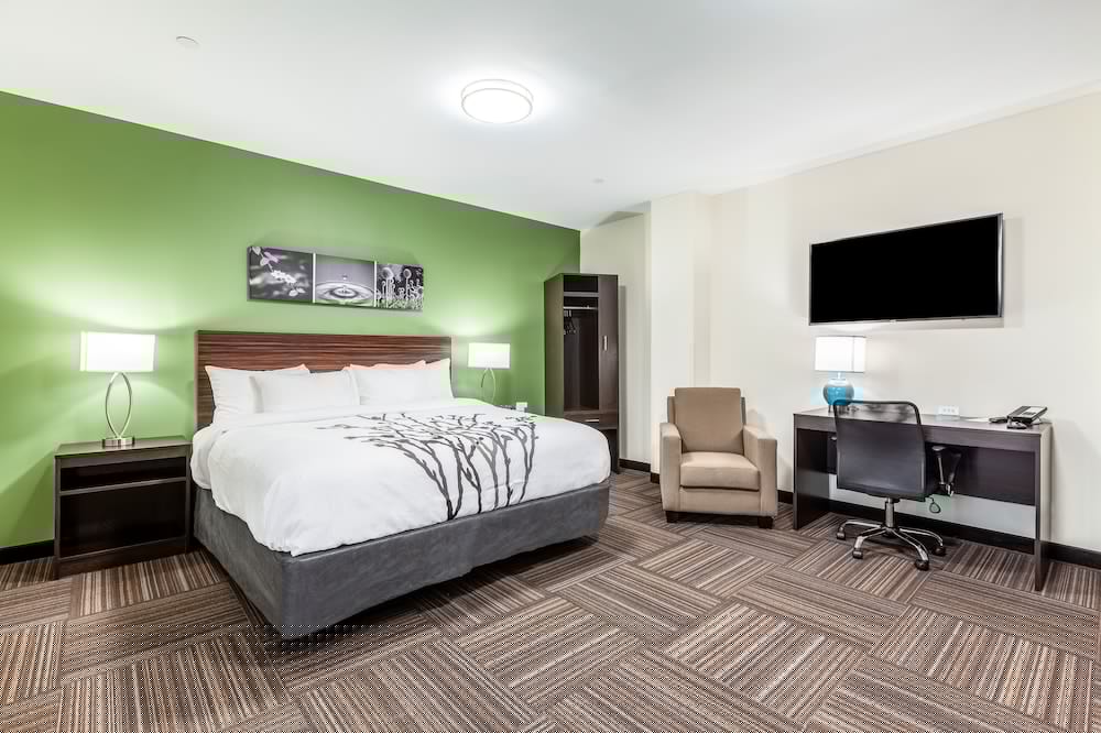 Van Wyck Hotel & Suites Near JFK Airport - photo 30