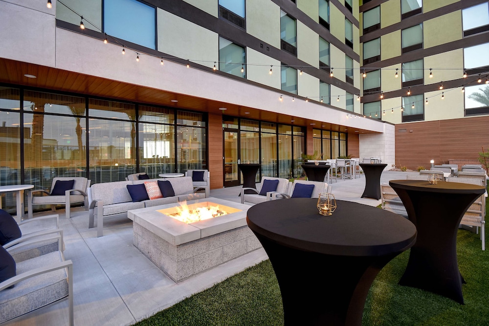 Home2 Suites by Hilton Las Vegas Convention Center - photo 69