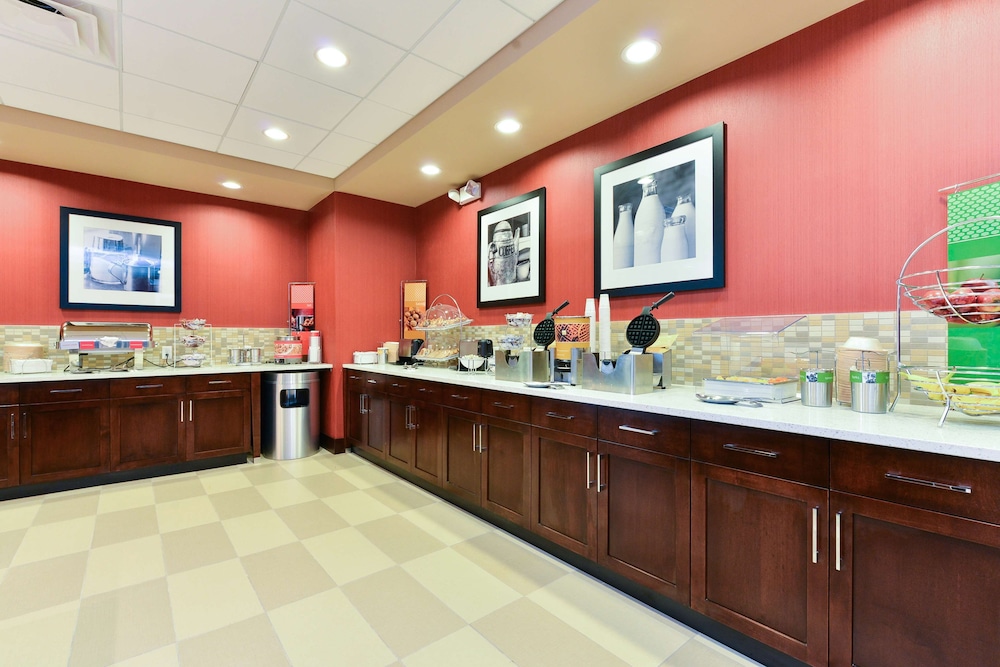 Hampton Inn Corning Painted Post - photo 24