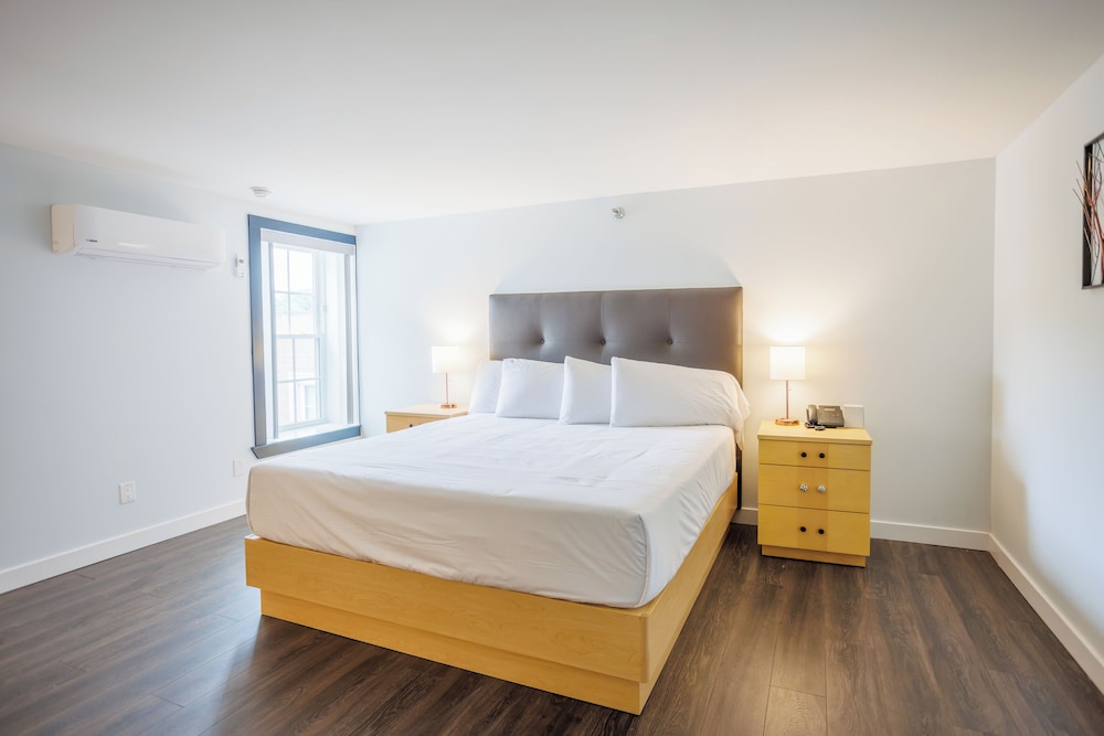 Hotel Callista - photo 28