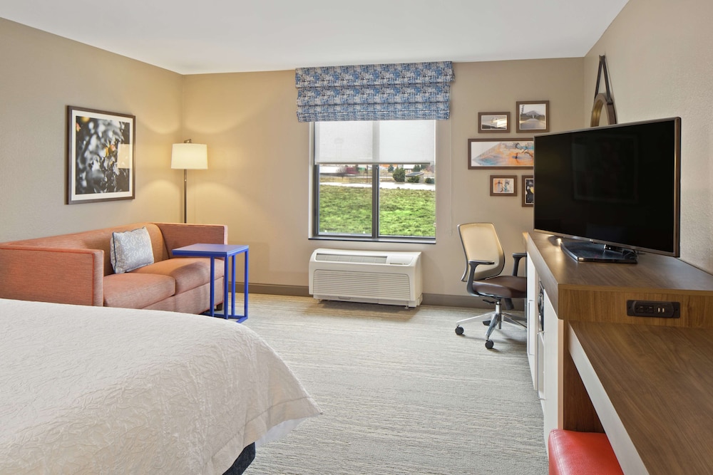 Hampton Inn & Suites Spokane Valley - photo 14