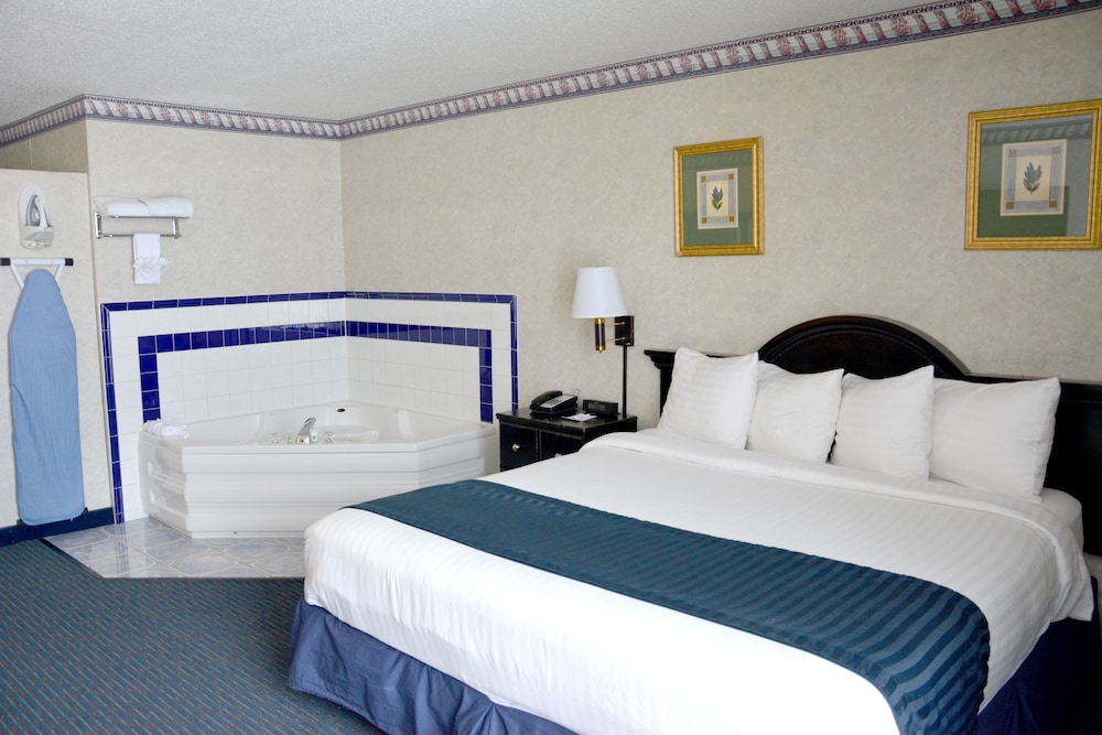 Travelodge by Wyndham Milwaukee - photo 21