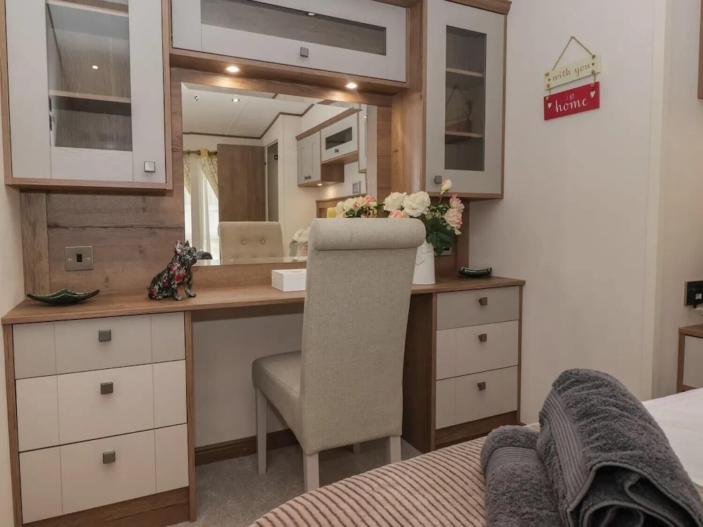 Whispering Willows 2 bed Lodge in Scarborough