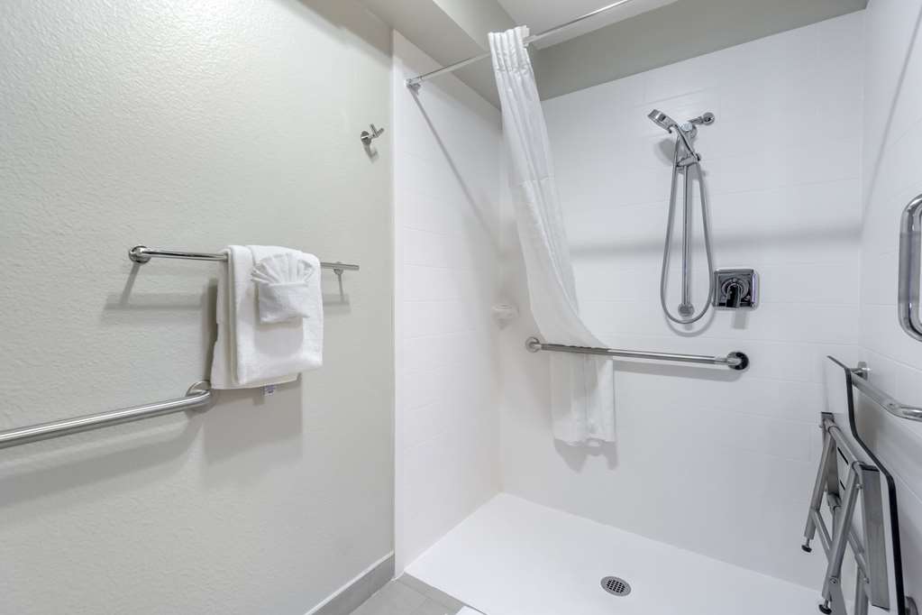 Comfort Inn & Suites Pacific Auburn - photo 24