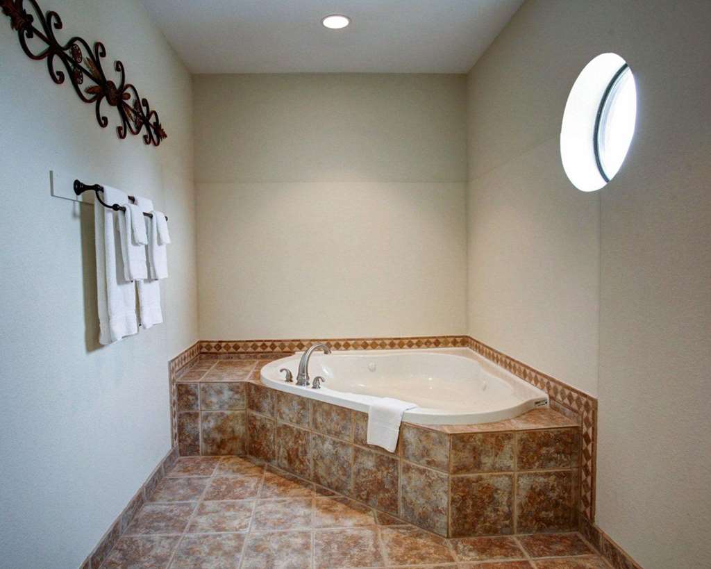 Quality Inn Rockdale - photo 12