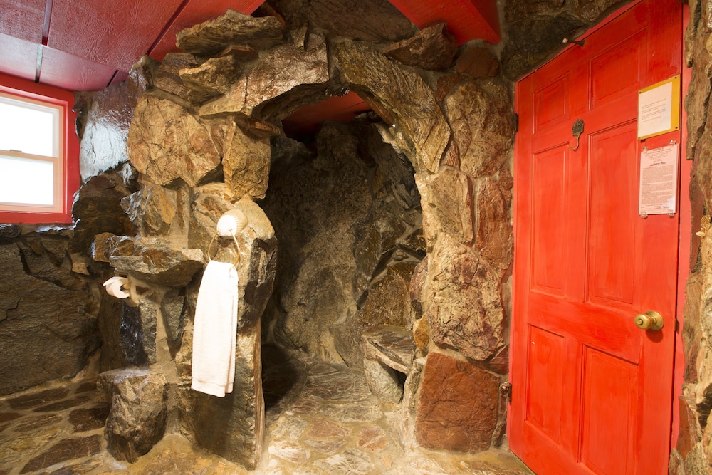 Madonna Inn - photo 218