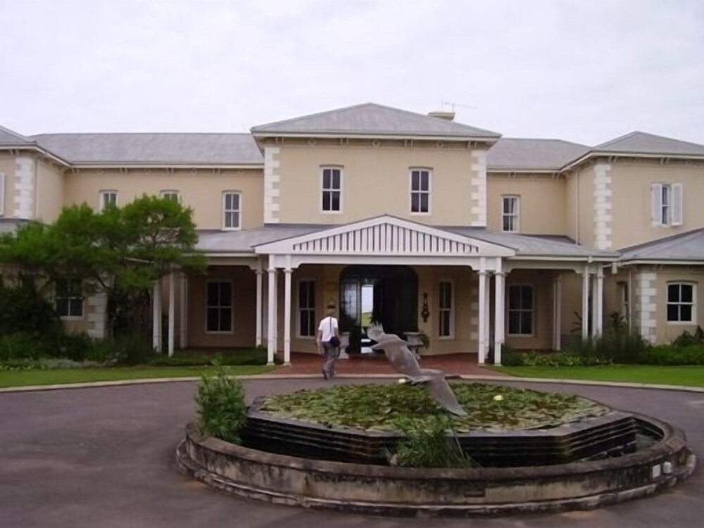 Leriba Coastal Golf Lodge — 5-Star Luxury Hotel in Kwadukuza, South Africa