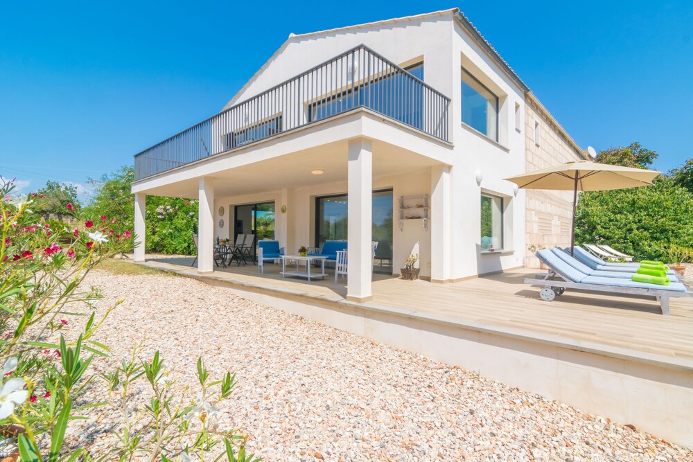 Finca Son Baulo in Santa Margalida, Spain