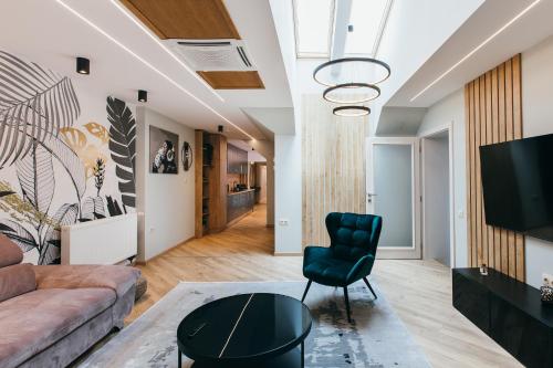 NOZON Apartments & Wellness — 4-Star Luxury Hotel in Odorheiu Secuiesc, Romania
