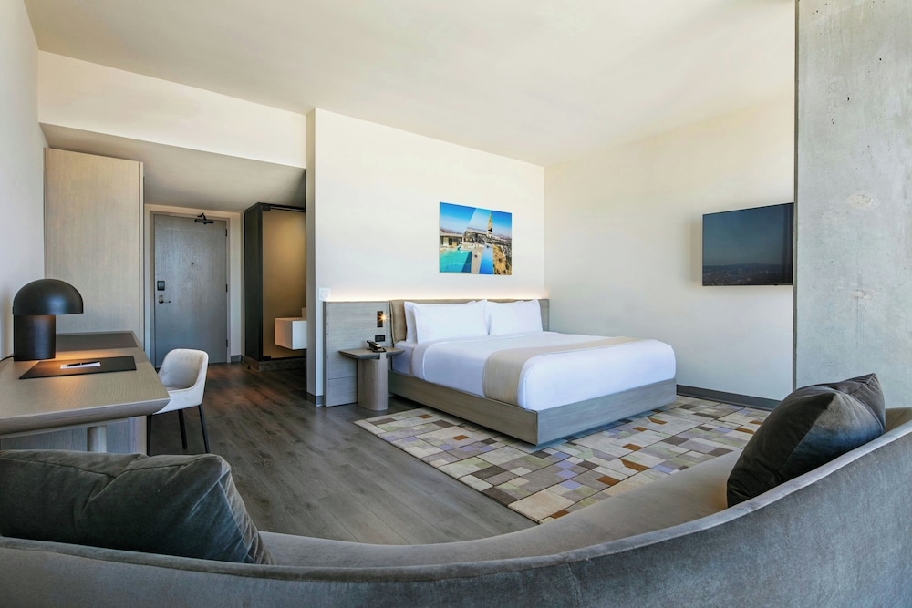 AC Hotel Downtown Los Angeles - photo 12