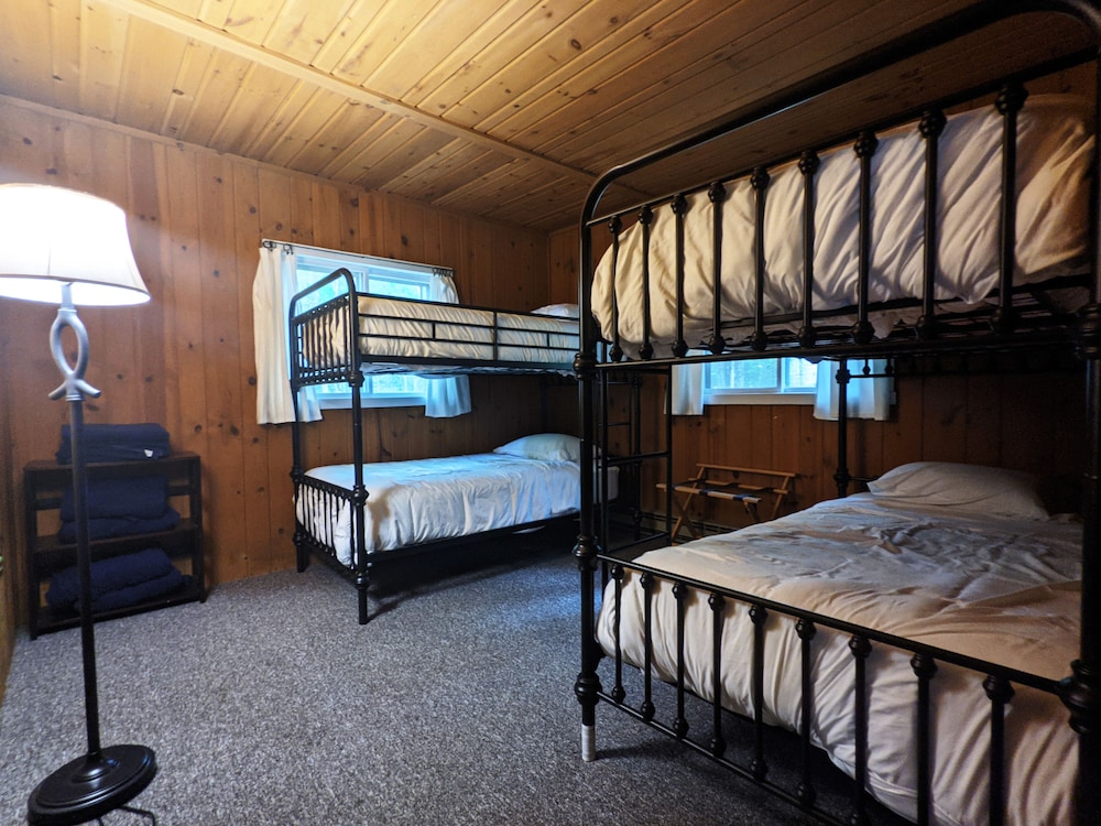 Coadys' Point of View Lake Resort - photo 107