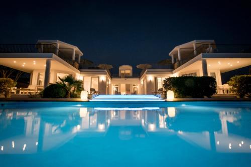 Villa Boutique Experience — 4-Star Luxury Hotel in Adeje, Spain