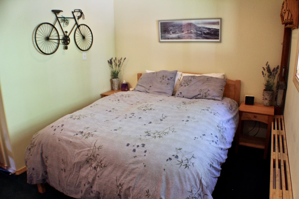 Crystal Chalets Condominiums at Crystal Mountain Ski Resort - photo 36