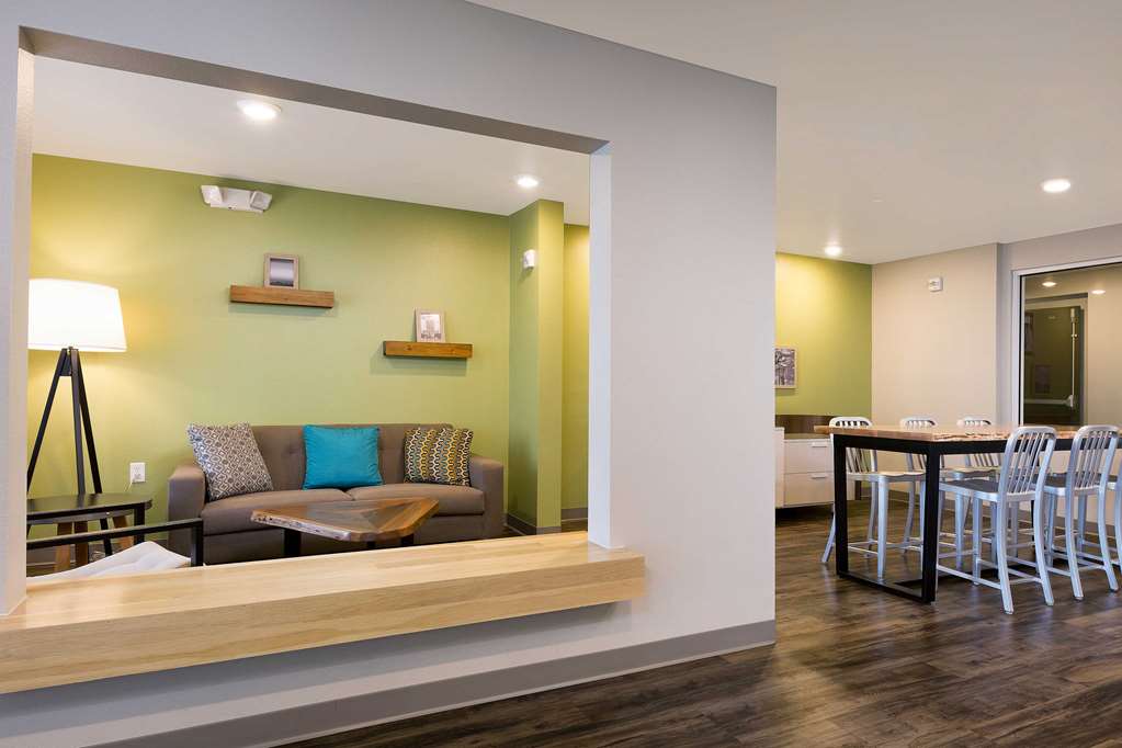 WoodSpring Suites Houston IAH Airport - photo 10
