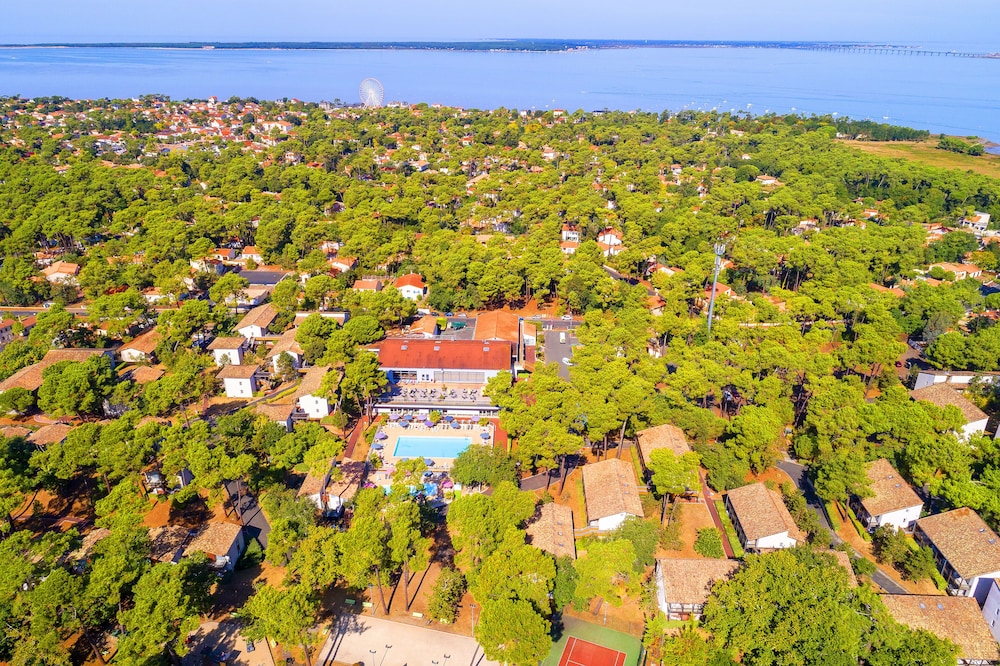 Azureva Ronce Les Bains in La Tremblade, France