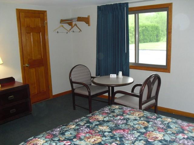 Passport Inn Methuen - photo 5