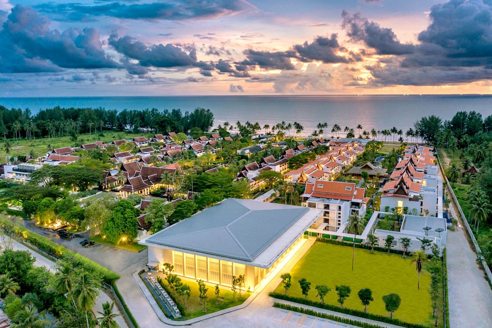 JW Marriott Khao Lak Resort & Spa — 5-Star Luxury Hotel in Phang Nga, Thailand