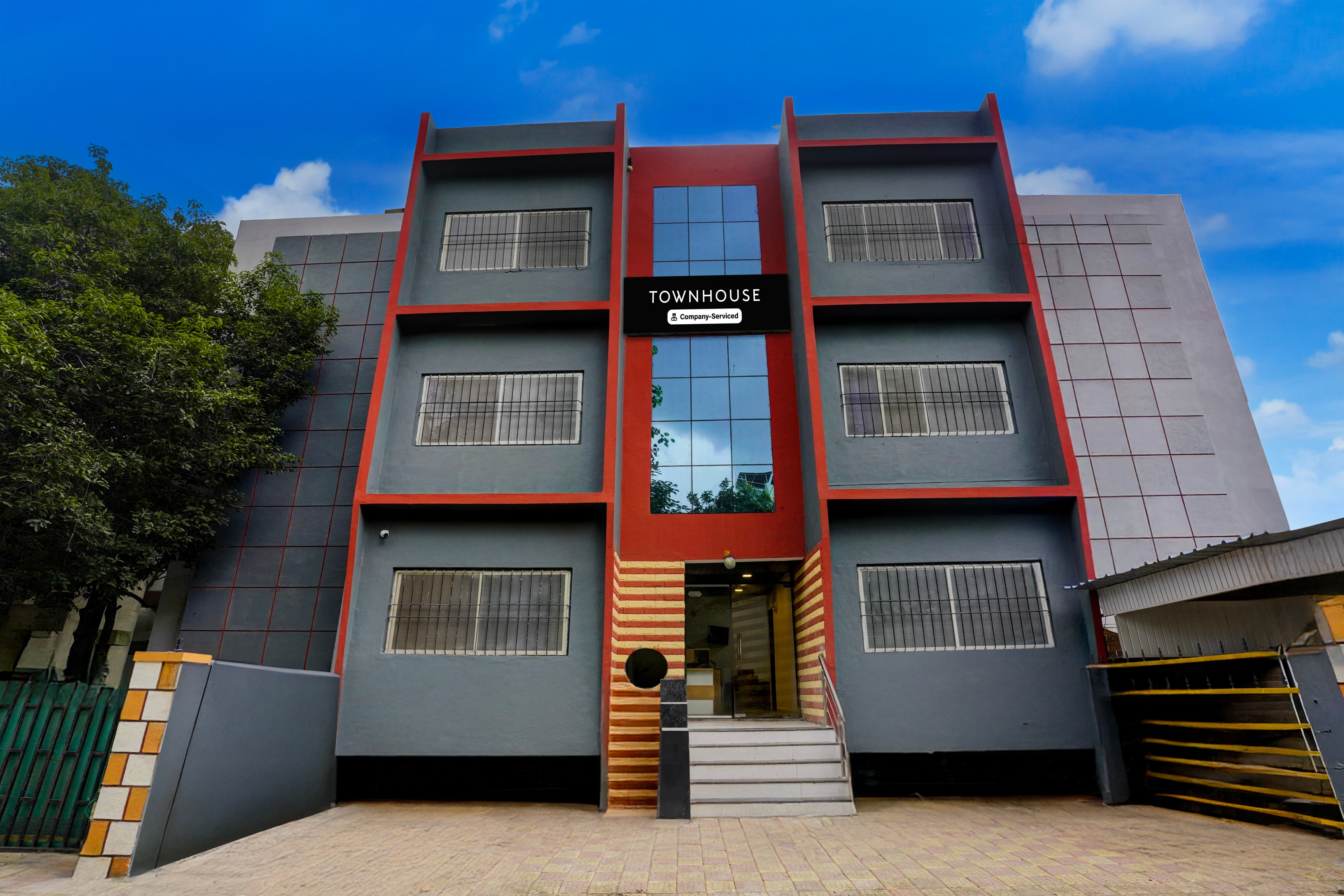 Townhouse Seven Hills Aurangabad — 4-Star Luxury Hotel in Aurangabad, India